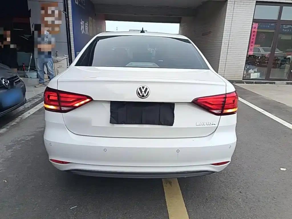 2019 Volkswagen Lavida, Lavida Qihang 1.5L Automatic Fashion Edition (National VI Emission Standard) — миниатюра 6