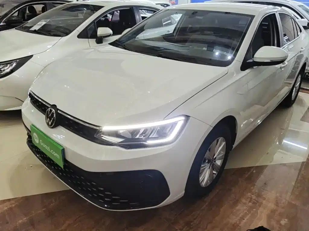 2023 Volkswagen Lavida New Elite 1.5L Automatic New Elite Edition — миниатюра 1