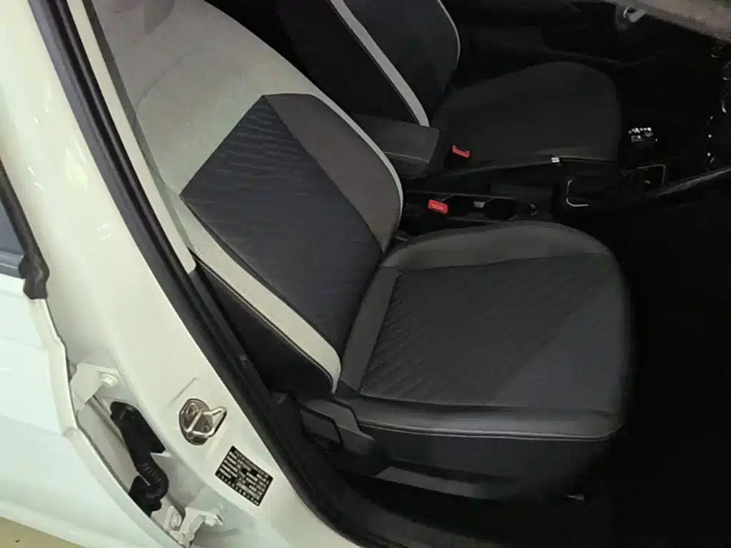 2023 Volkswagen Lavida New Elite 1.5L Automatic New Elite Edition — миниатюра 25