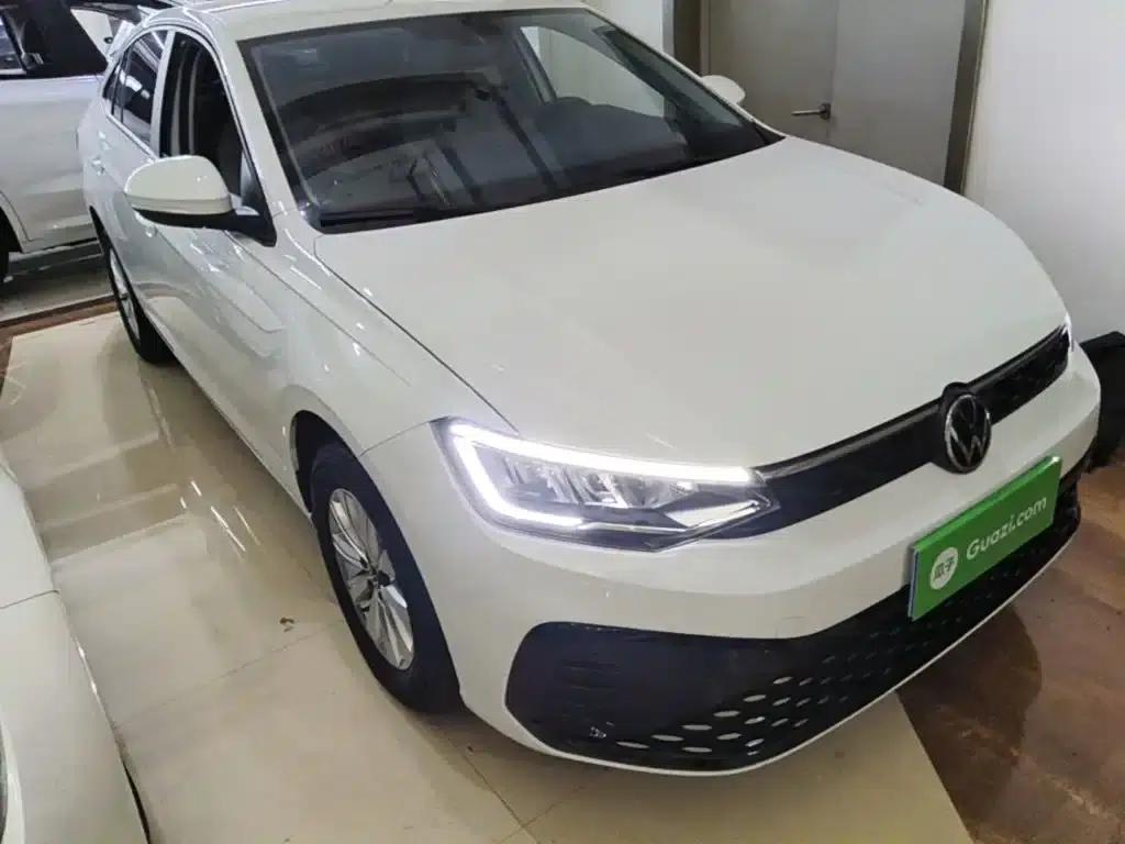 2023 Volkswagen Lavida New Elite 1.5L Automatic New Elite Edition — миниатюра 4