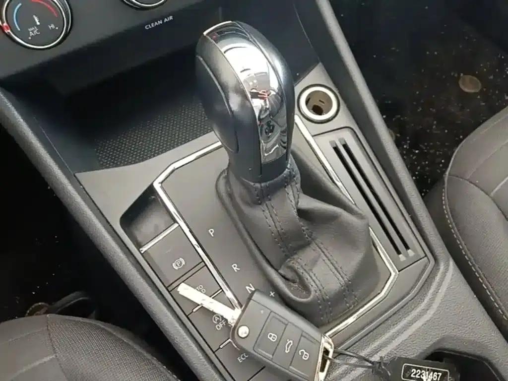 2021 Volkswagen Lavida 280TSI DSG Comfort Edition — миниатюра 14