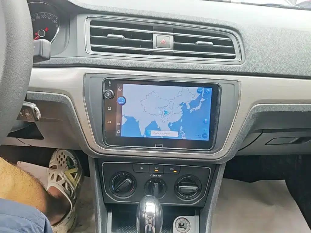 2019 Volkswagen Lavida, Lavida Qihang 1.5L Automatic Comfort Edition (National VI Emission Standard) — миниатюра 13