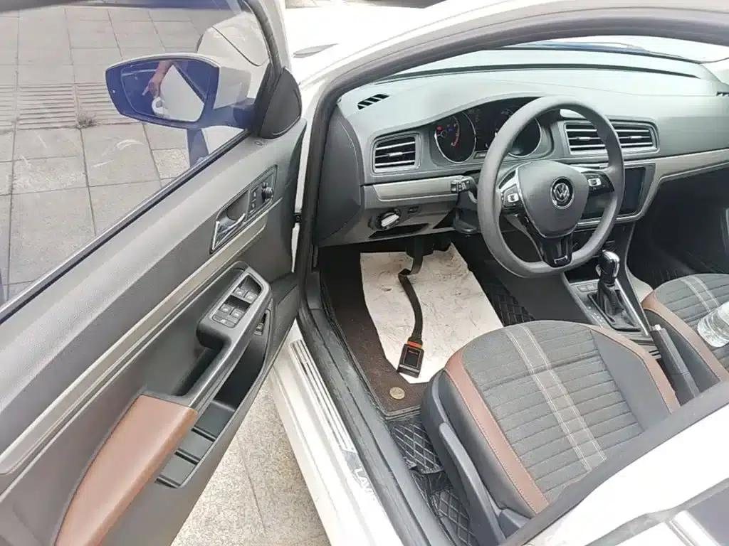 2019 Volkswagen Lavida, Lavida Qihang 1.5L Automatic Comfort Edition (National VI Emission Standard) — миниатюра 16