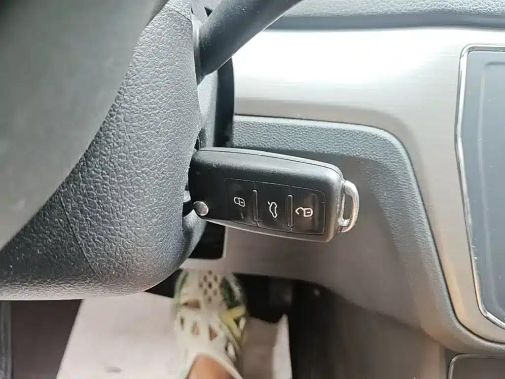 2019 Volkswagen Lavida, Lavida Qihang 1.5L Automatic Comfort Edition (National VI Emission Standard) — миниатюра 9