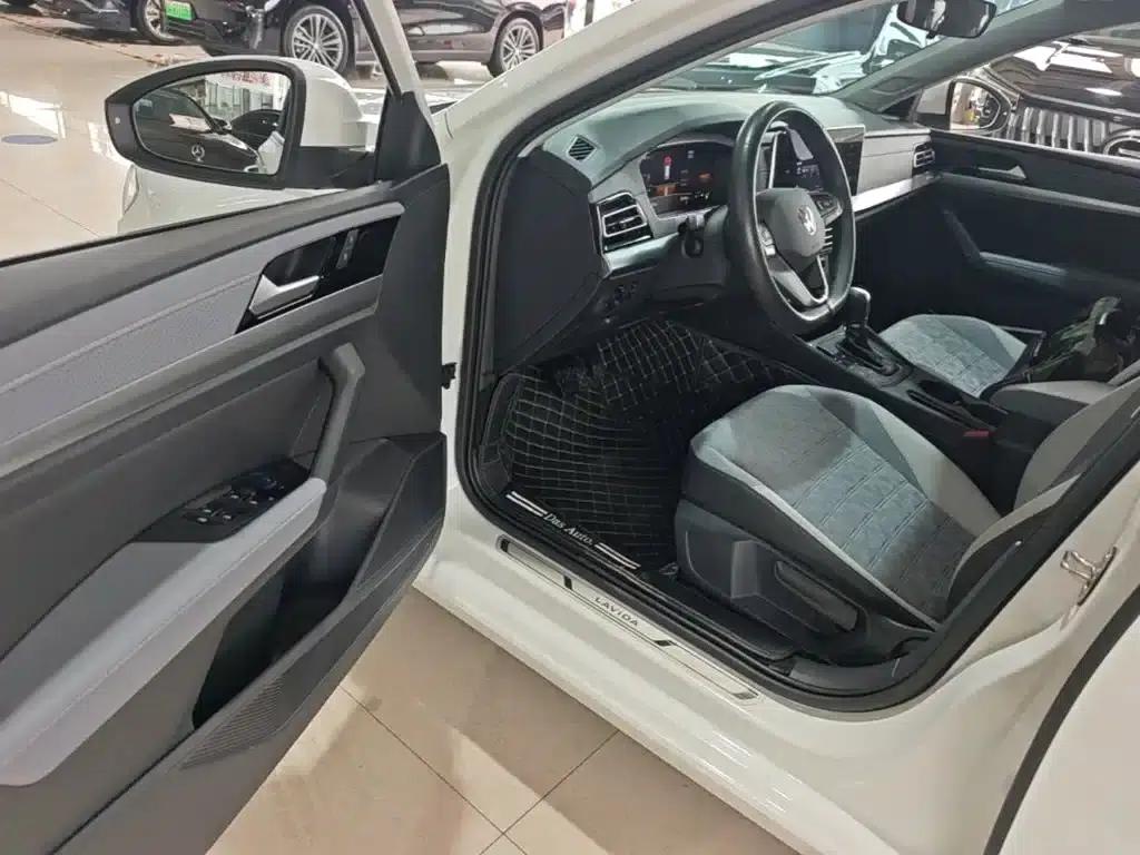 2023 Volkswagen Lavida 280TSI DSG Full Comfort Edition — миниатюра 16