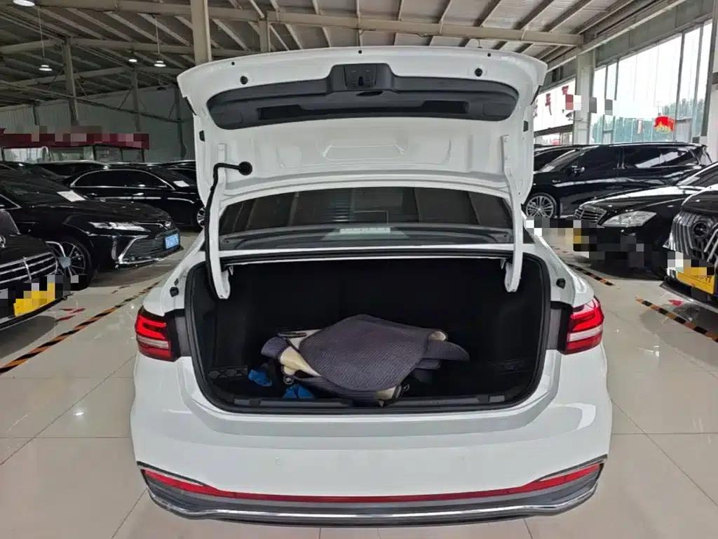 2023 Volkswagen Lavida 280TSI DSG Full Comfort Edition — миниатюра 19