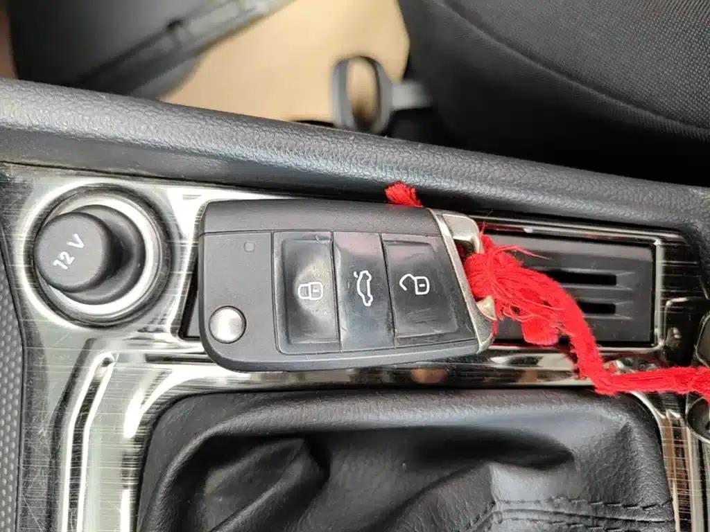 2019 Volkswagen Lavida 1.5L Automatic Fashion Edition (National VI Emission Standard) — миниатюра 9