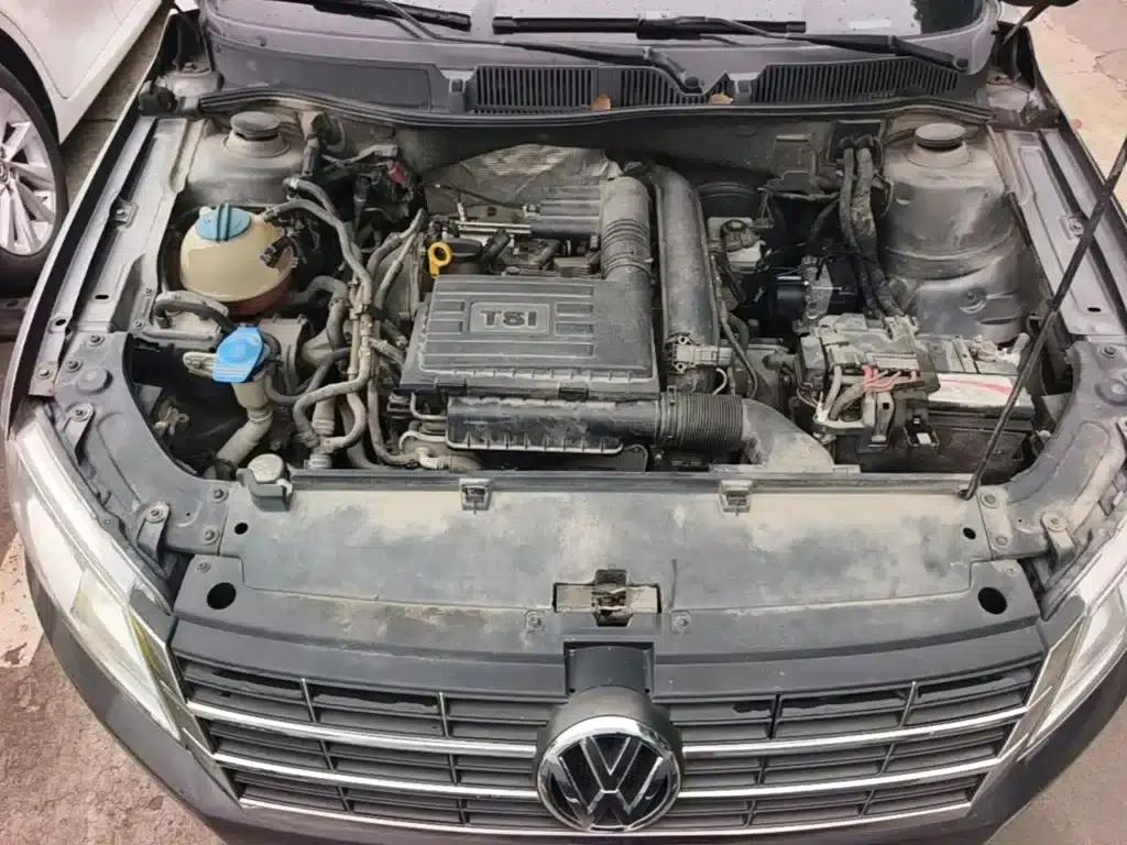 2013 Volkswagen Lavida Facelift 1.4TSI DSG Comfort Edition — миниатюра 11