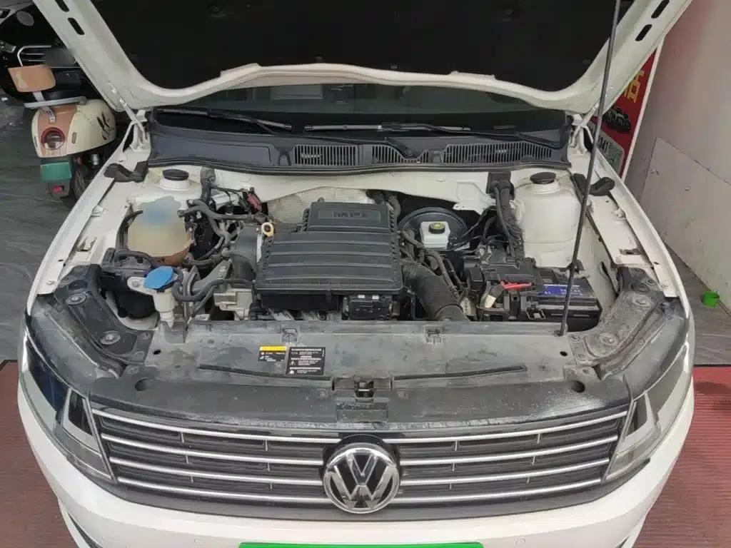 2017 Volkswagen Lavida 1.6L Automatic Comfort Edition — миниатюра 20