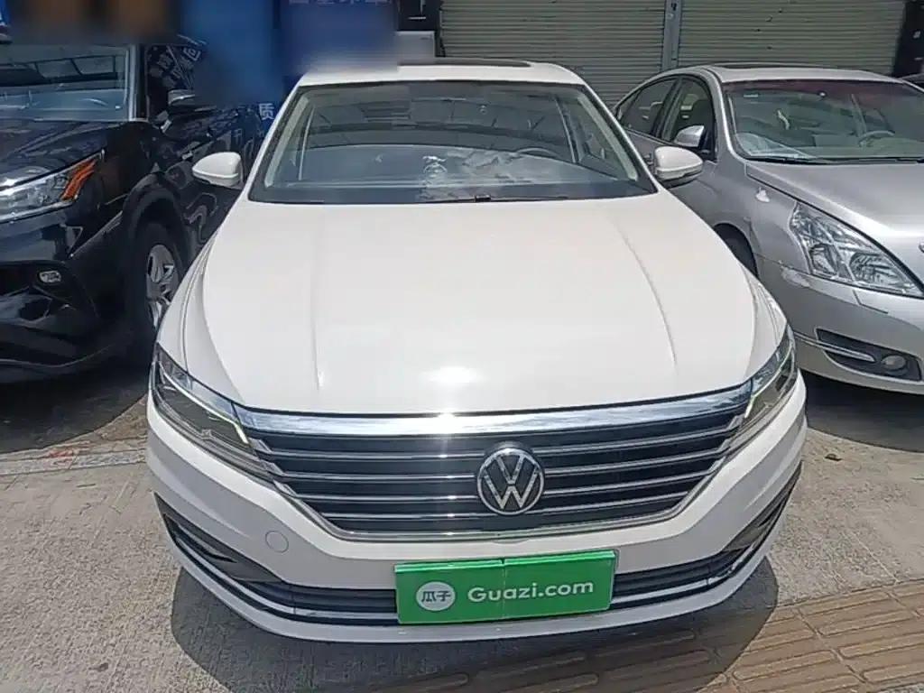 2021 Volkswagen Lavida 280TSI DSG Comfort Edition — миниатюра 3