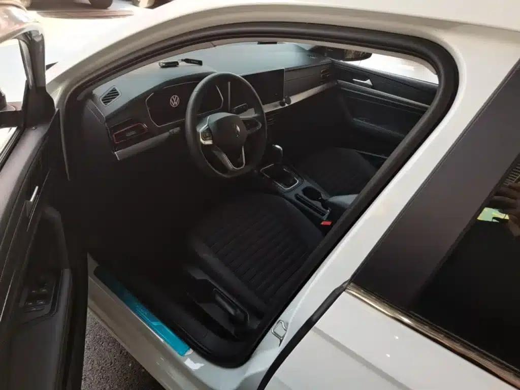 2023 Volkswagen Lavida 300TSI DSG Starry Sky Edition — миниатюра 15