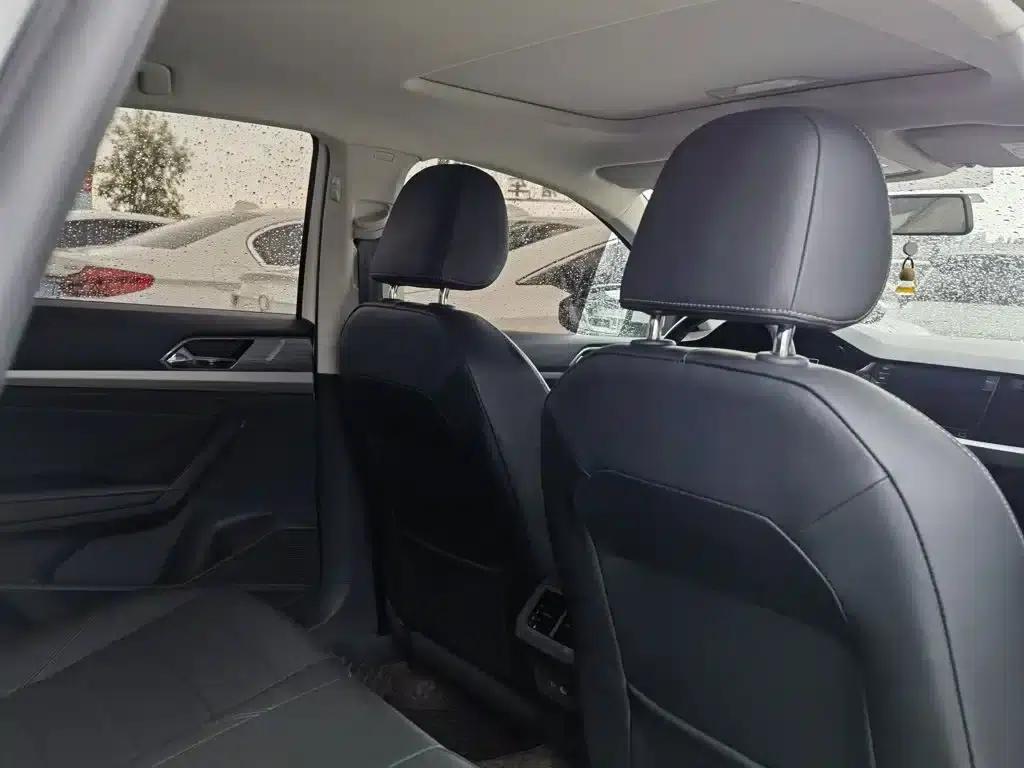 2021 Volkswagen Lavida 1.5L Automatic Comfort Edition — миниатюра 18
