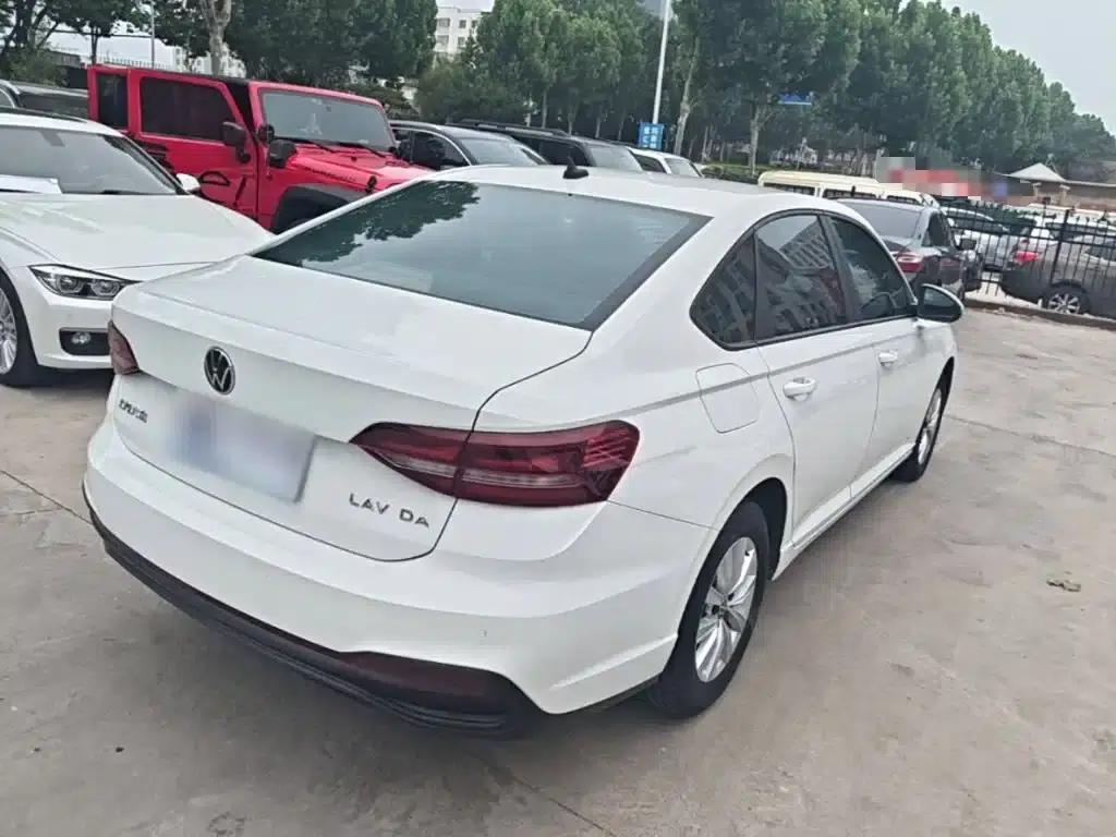 2023 Volkswagen Lavida 1.5L Automatic Comfort Edition — миниатюра 7