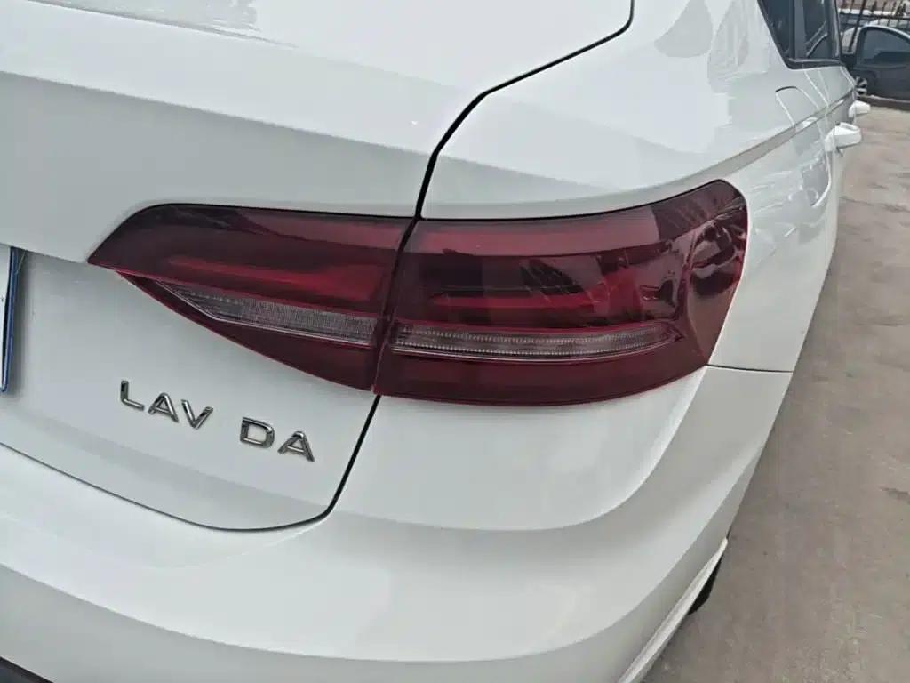 2023 Volkswagen Lavida 1.5L Automatic Comfort Edition — миниатюра 8