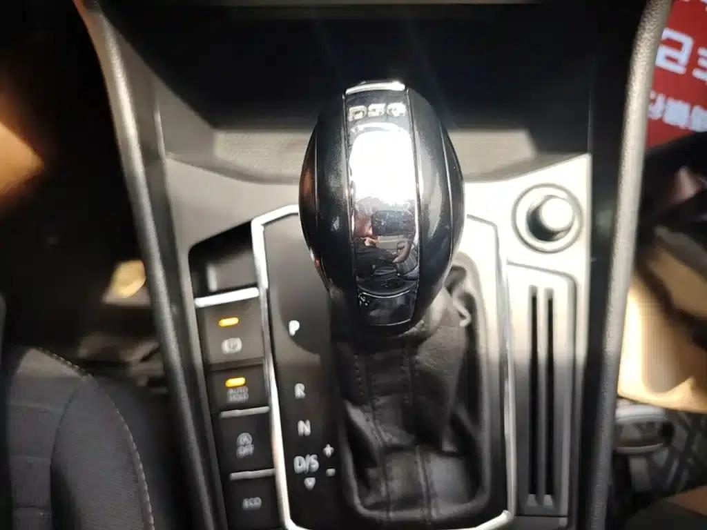2019 Volkswagen Lavida 280TSI DSG Comfort Edition (China VI Emission Standard) — миниатюра 14