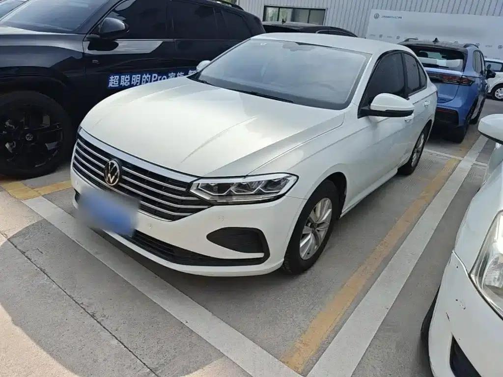 2023 Volkswagen Lavida Facelift 1.5L Automatic Comfort Edition — миниатюра 2