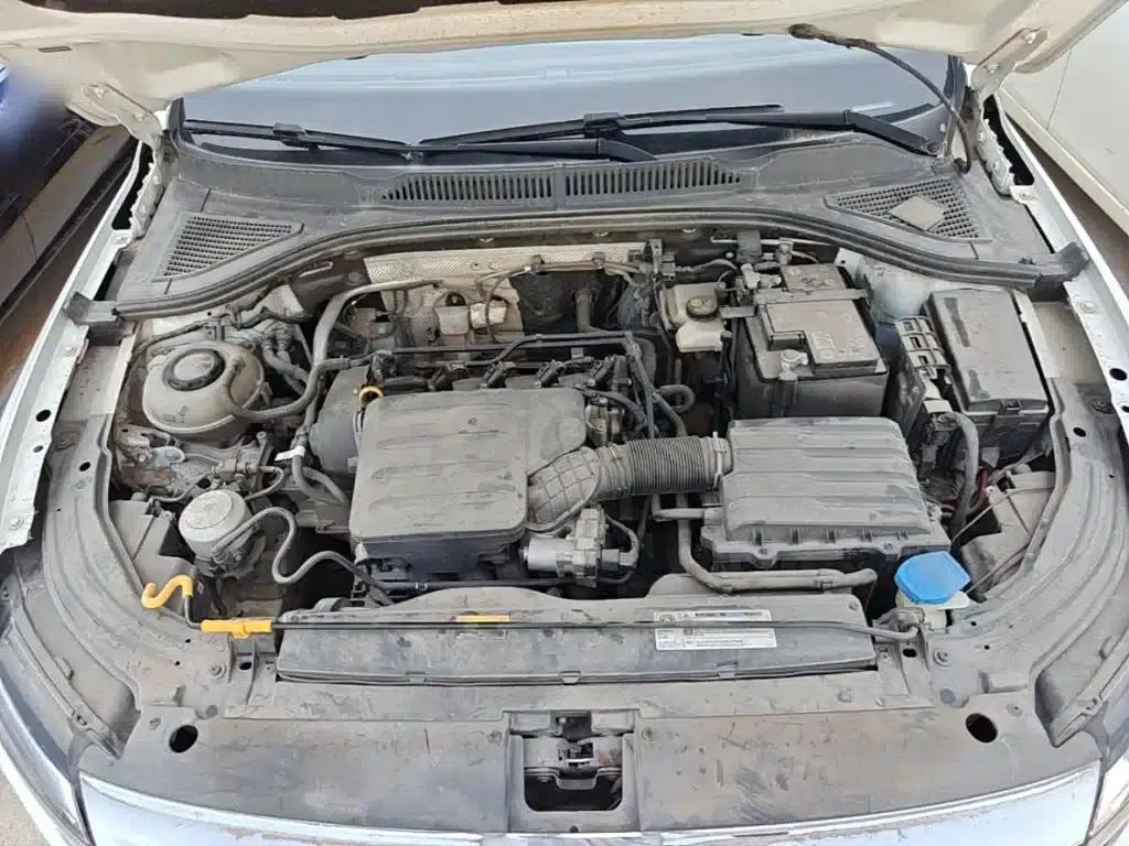 2023 Volkswagen Lavida Facelift 1.5L Automatic Comfort Edition — миниатюра 20