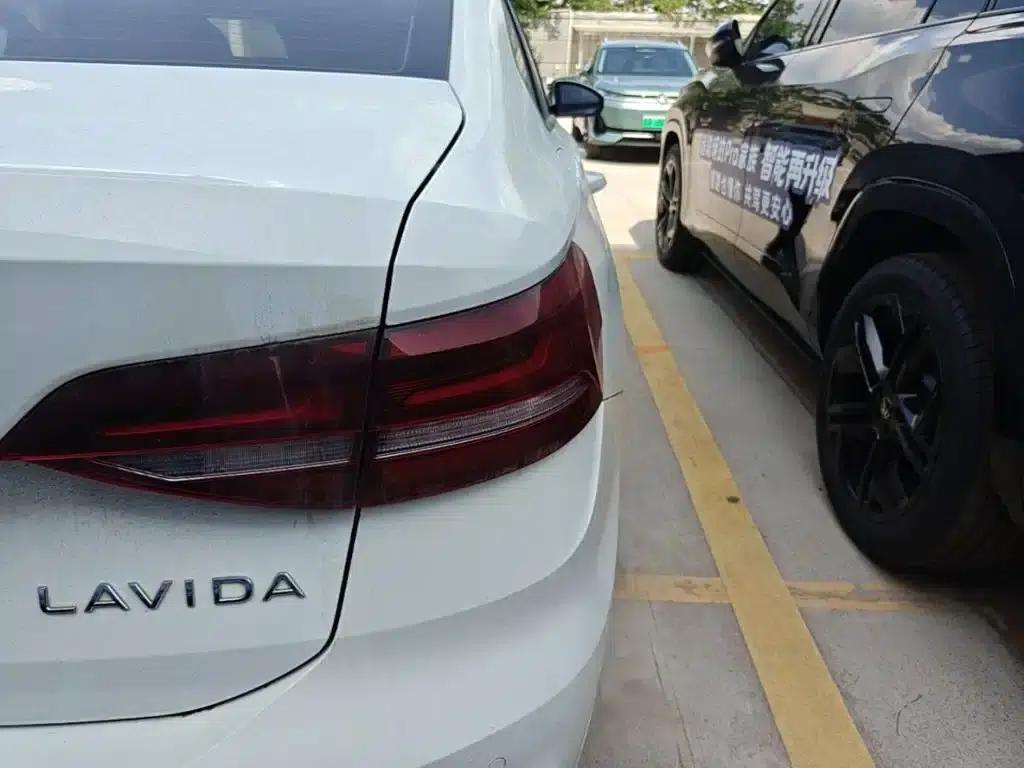 2023 Volkswagen Lavida Facelift 1.5L Automatic Comfort Edition — миниатюра 8