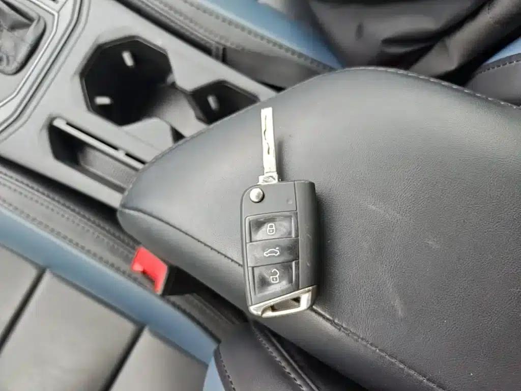 2023 Volkswagen Lavida Facelift 1.5L Automatic Comfort Edition — миниатюра 9