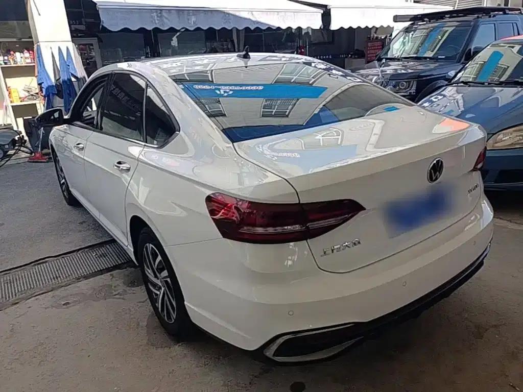 Lavida 2023 Facelift 1.5L Automatic Starry Sky Five Million Edition — миниатюра 5