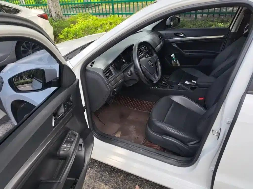 2019 Volkswagen Lavida, Lavida Qihang 1.5L Automatic Fashion Edition (National VI Emission Standard) — миниатюра 14