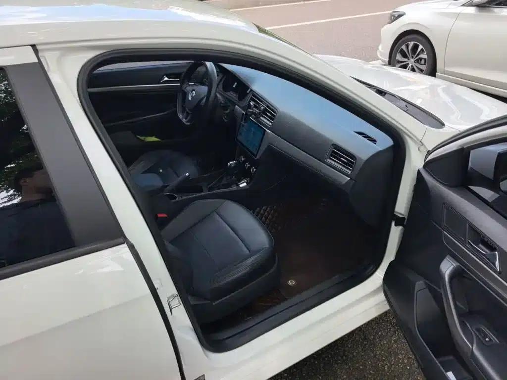 2019 Volkswagen Lavida, Lavida Qihang 1.5L Automatic Fashion Edition (National VI Emission Standard) — миниатюра 20