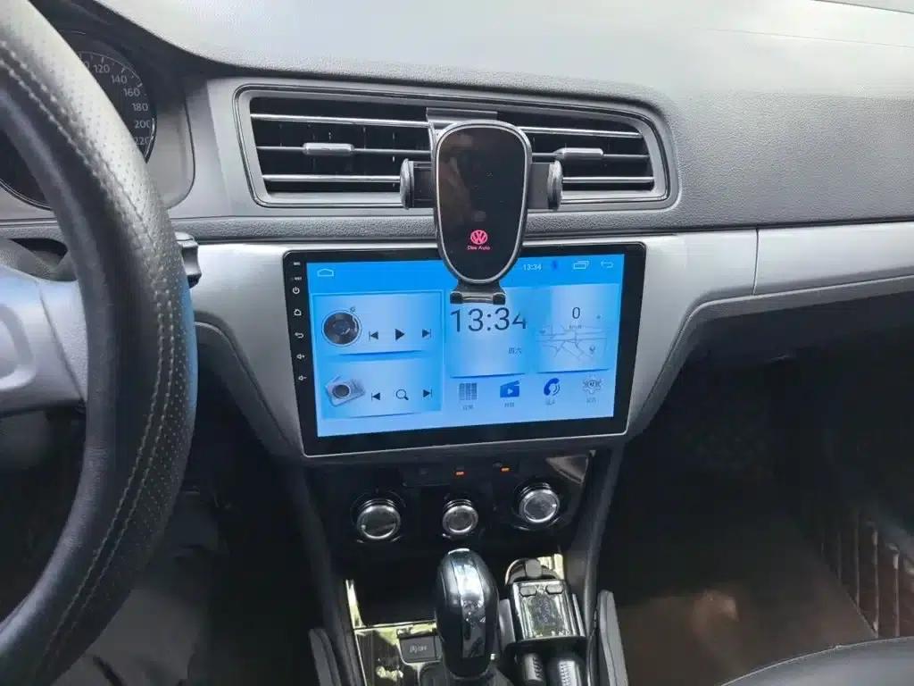 2019 Volkswagen Lavida, Lavida Qihang 1.5L Automatic Fashion Edition (National VI Emission Standard) — миниатюра 6
