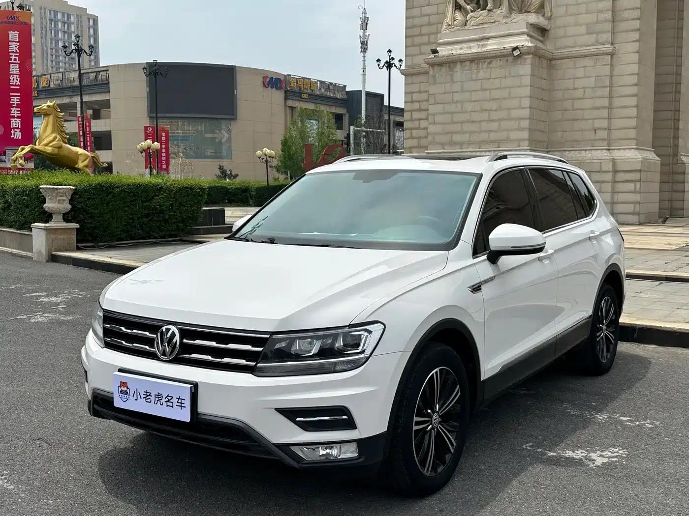 Tiguan L 2020 330TSI Automatic 2WD Panoramic Comfort Edition (China VI Emission Standard) — миниатюра 1