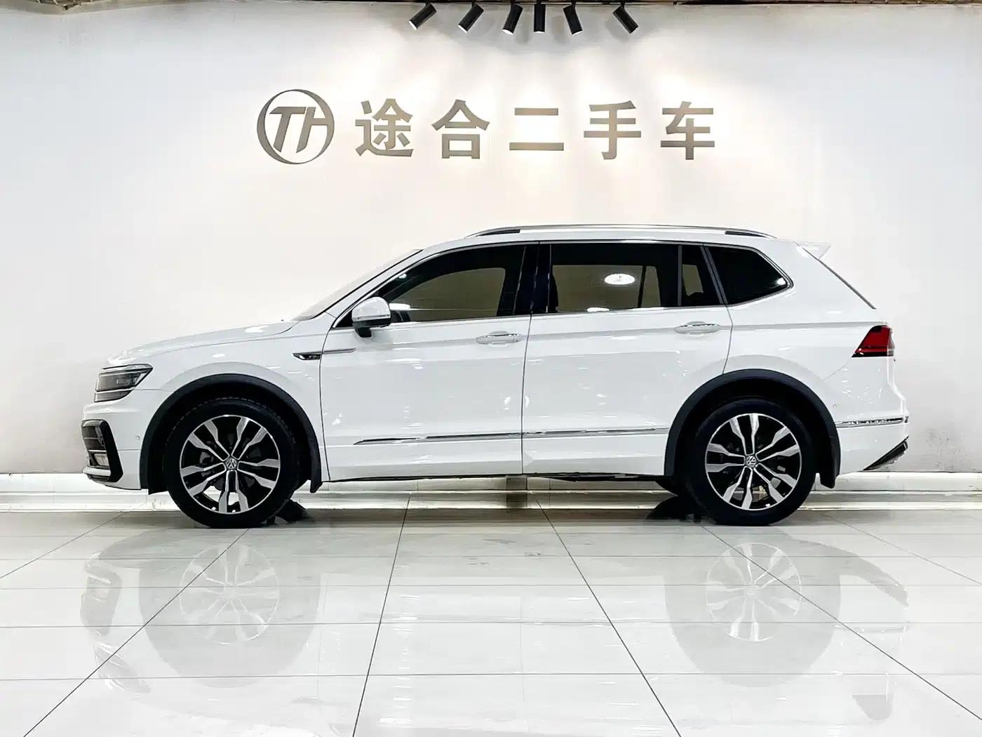 Tiguan L 2019 330TSI Automatic 2WD R-Line Flagship Edition (China VI Emission Standard) — миниатюра 3