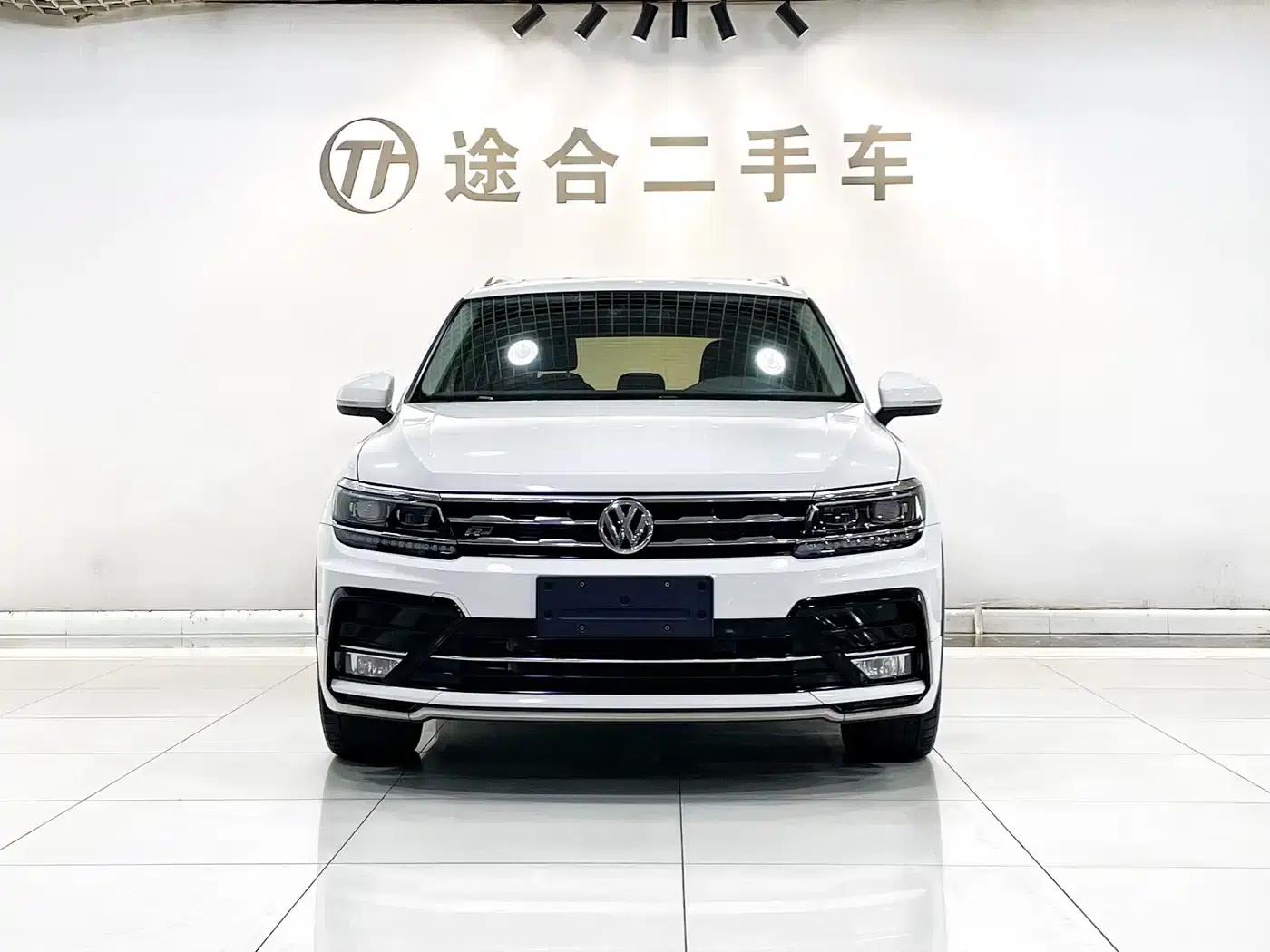 Tiguan L 2019 330TSI Automatic 2WD R-Line Flagship Edition (China VI Emission Standard) — миниатюра 4