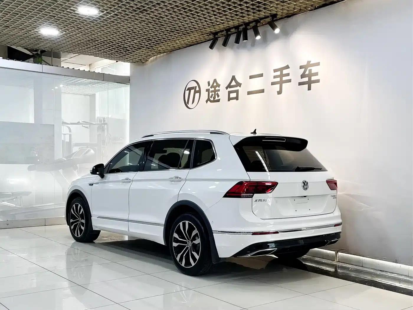 Tiguan L 2019 330TSI Automatic 2WD R-Line Flagship Edition (China VI Emission Standard) — миниатюра 6