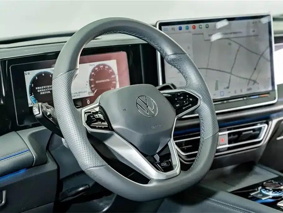 Tiguan L 2024 PRO 330TSI 2WD R-Line Smart Edition — миниатюра 12