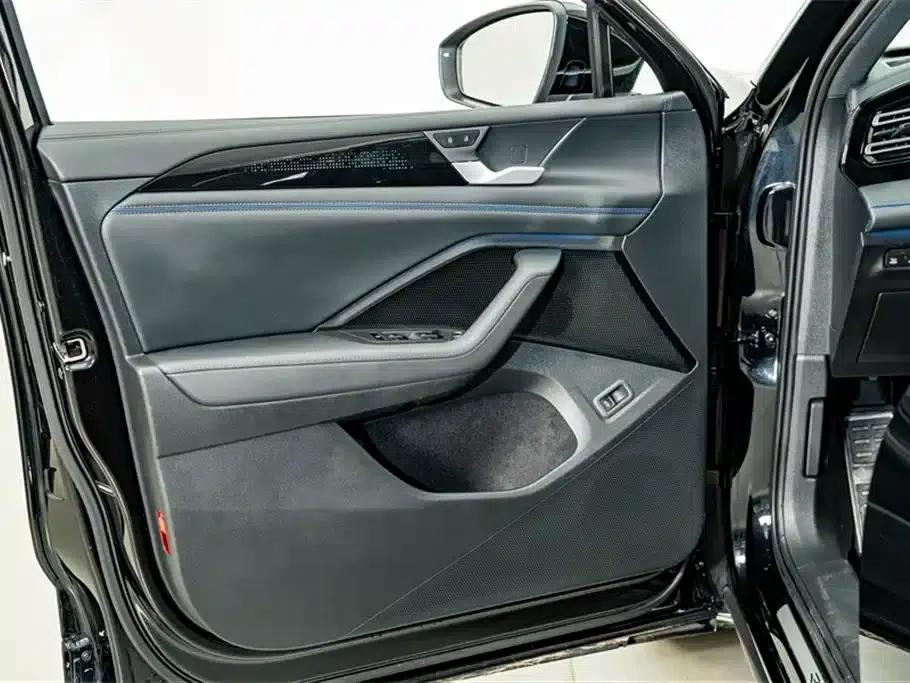 Tiguan L 2024 PRO 330TSI 2WD R-Line Smart Edition — миниатюра 18