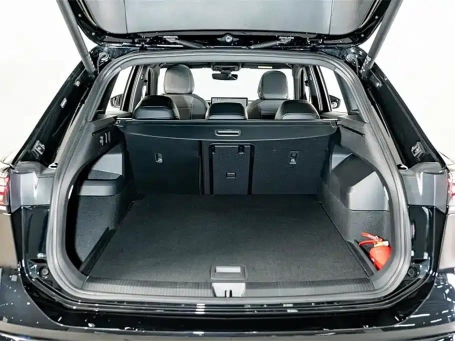 Tiguan L 2024 PRO 330TSI 2WD R-Line Smart Edition — миниатюра 25