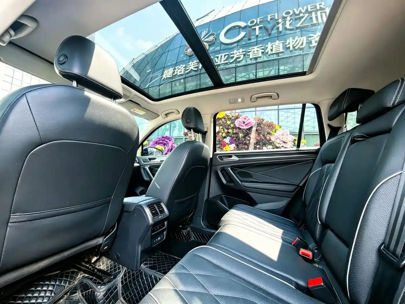 Tiguan L 2022 330TSI Automatic 2WD Smart Edition — миниатюра 13