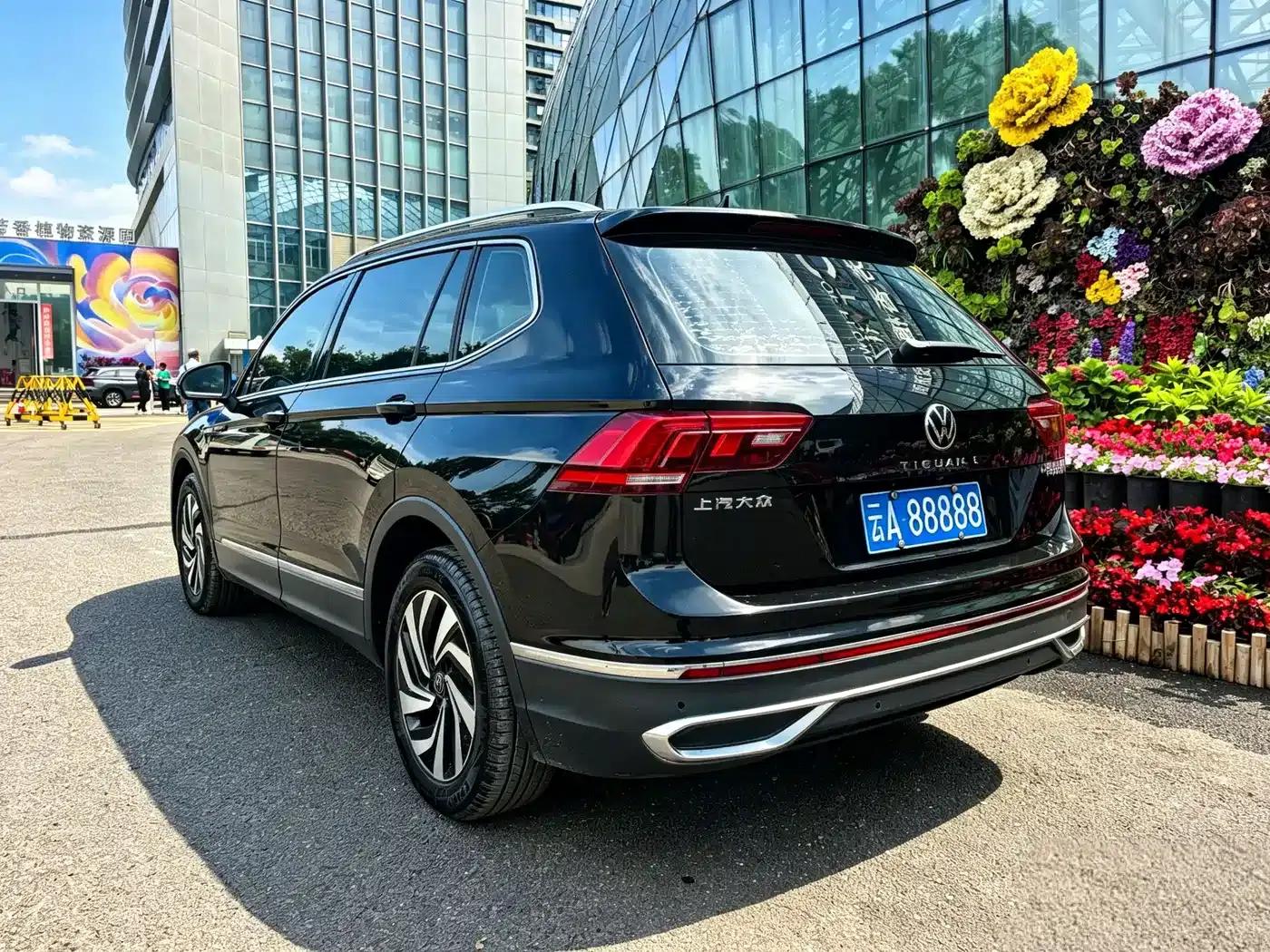 Tiguan L 2022 330TSI Automatic 2WD Smart Edition — миниатюра 16