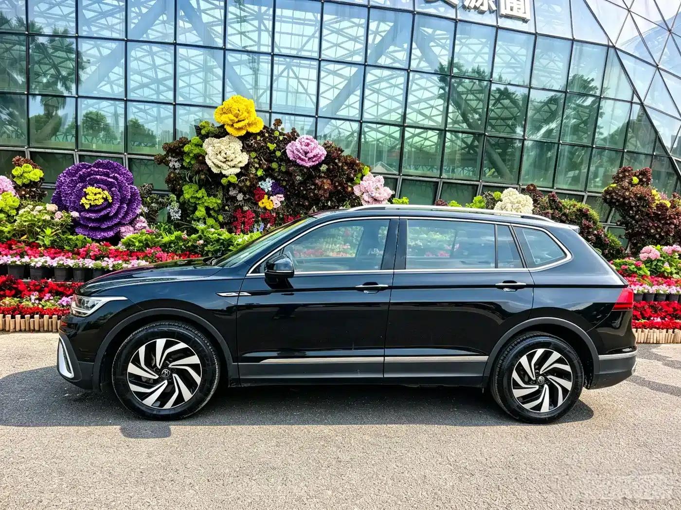 Tiguan L 2022 330TSI Automatic 2WD Smart Edition — миниатюра 3