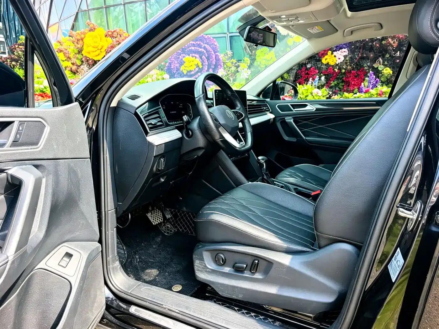 Tiguan L 2022 330TSI Automatic 2WD Smart Edition — миниатюра 5