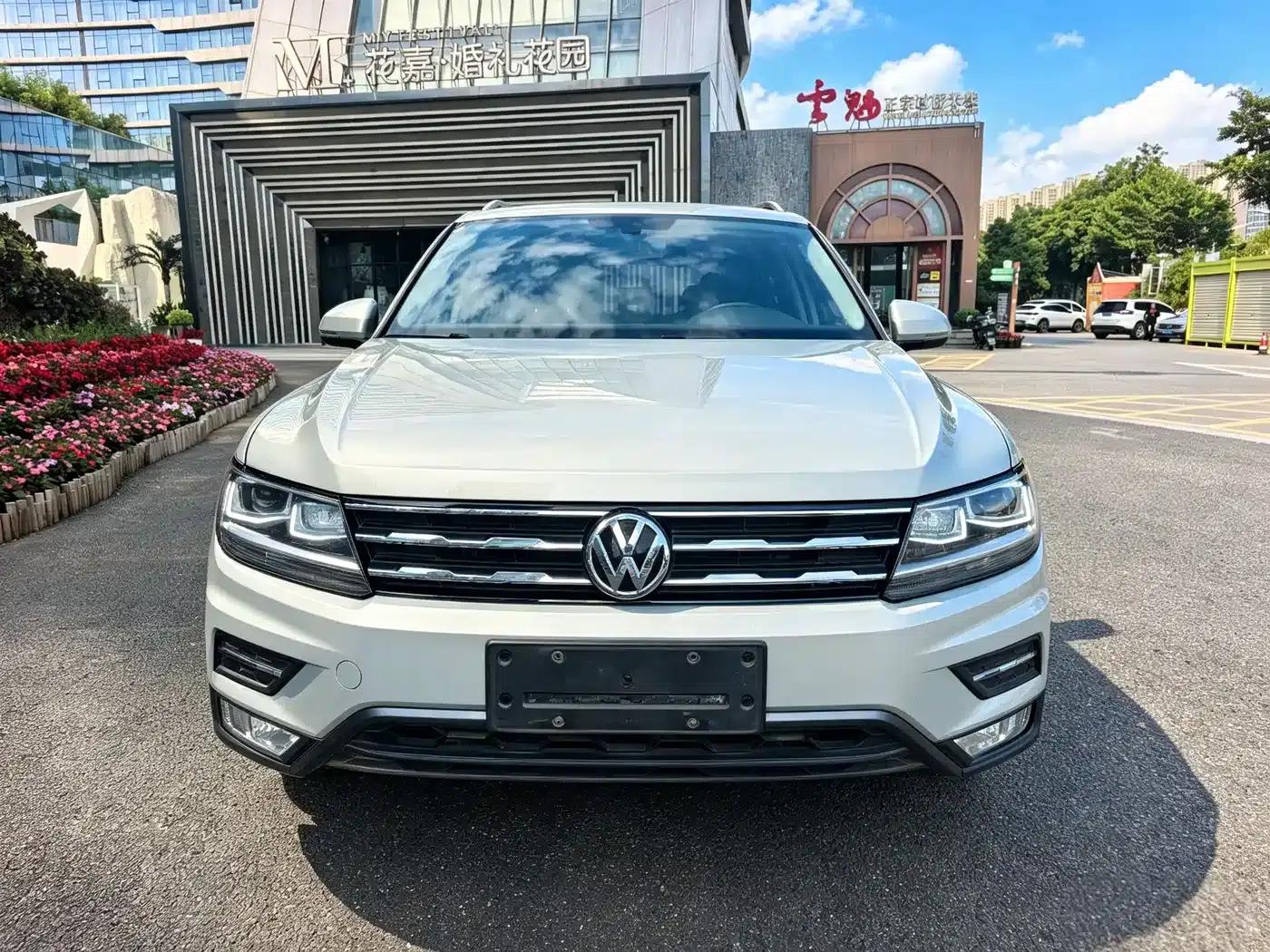 Tiguan L 2019 Facelift 330TSI Automatic 2WD Panoramic Comfort Edition (China VI Emission Standard) — миниатюра 2