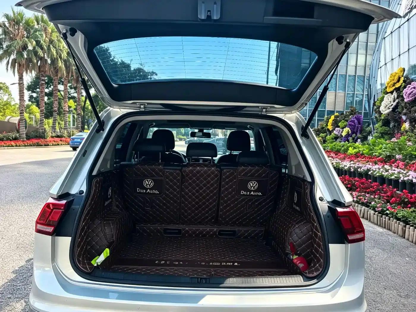 Tiguan L 2019 Facelift 330TSI Automatic 2WD Panoramic Comfort Edition (China VI Emission Standard) — миниатюра 13
