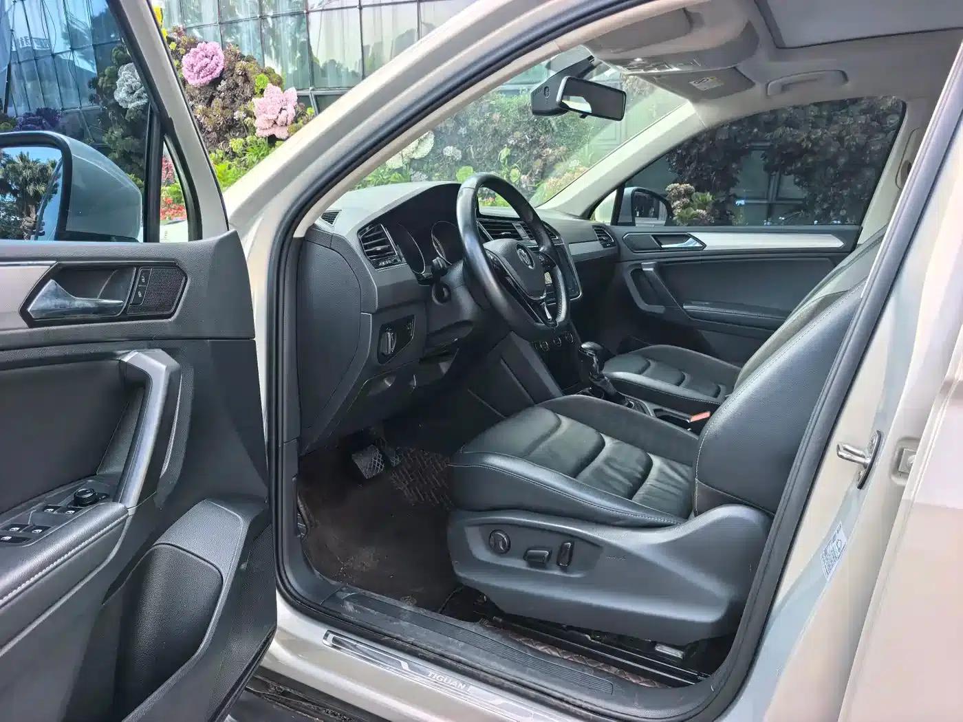 Tiguan L 2019 Facelift 330TSI Automatic 2WD Panoramic Comfort Edition (China VI Emission Standard) — миниатюра 4