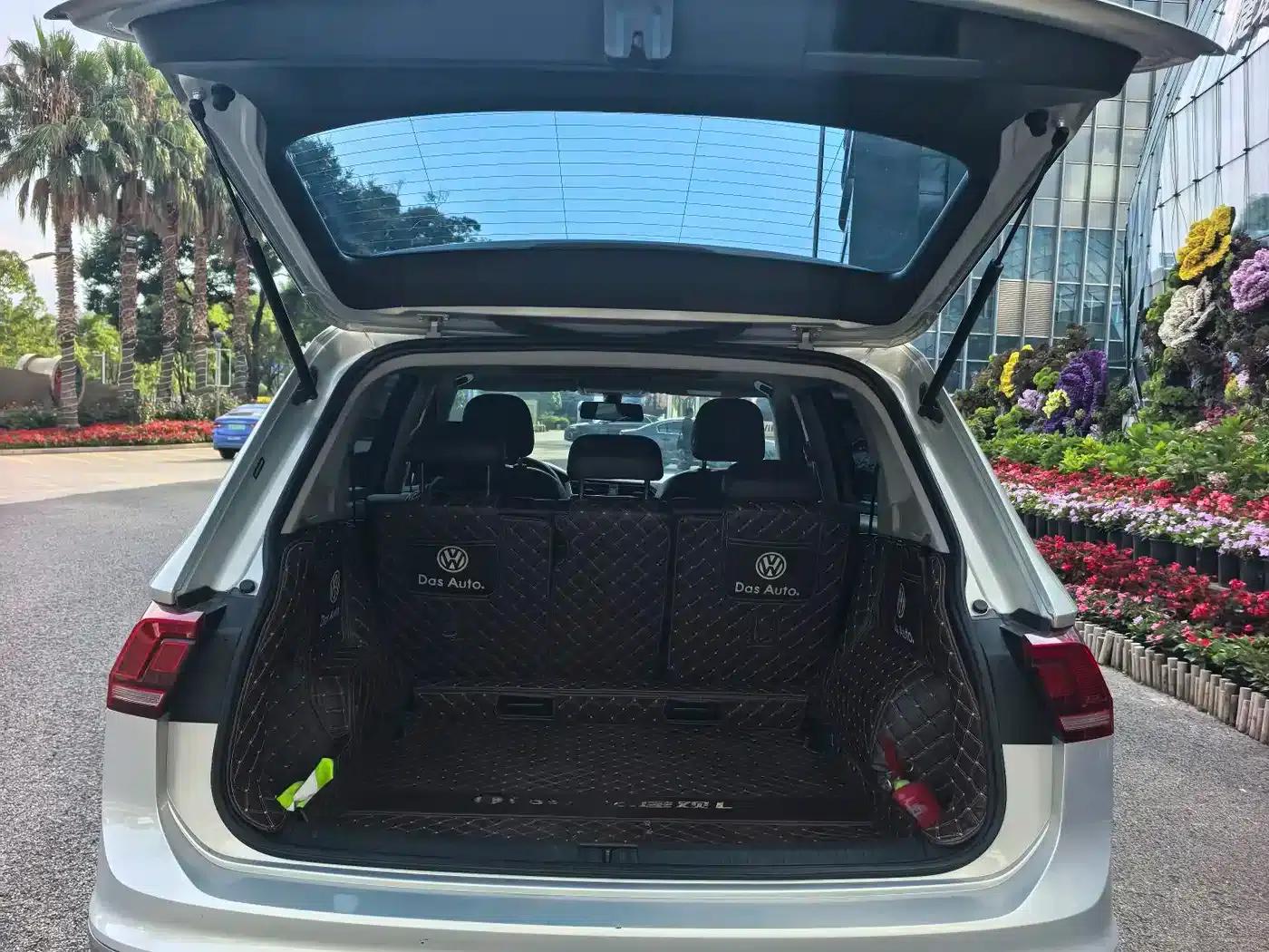Tiguan L 2019 Facelift 330TSI Automatic 2WD Panoramic Comfort Edition (China VI Emission Standard) — миниатюра 8