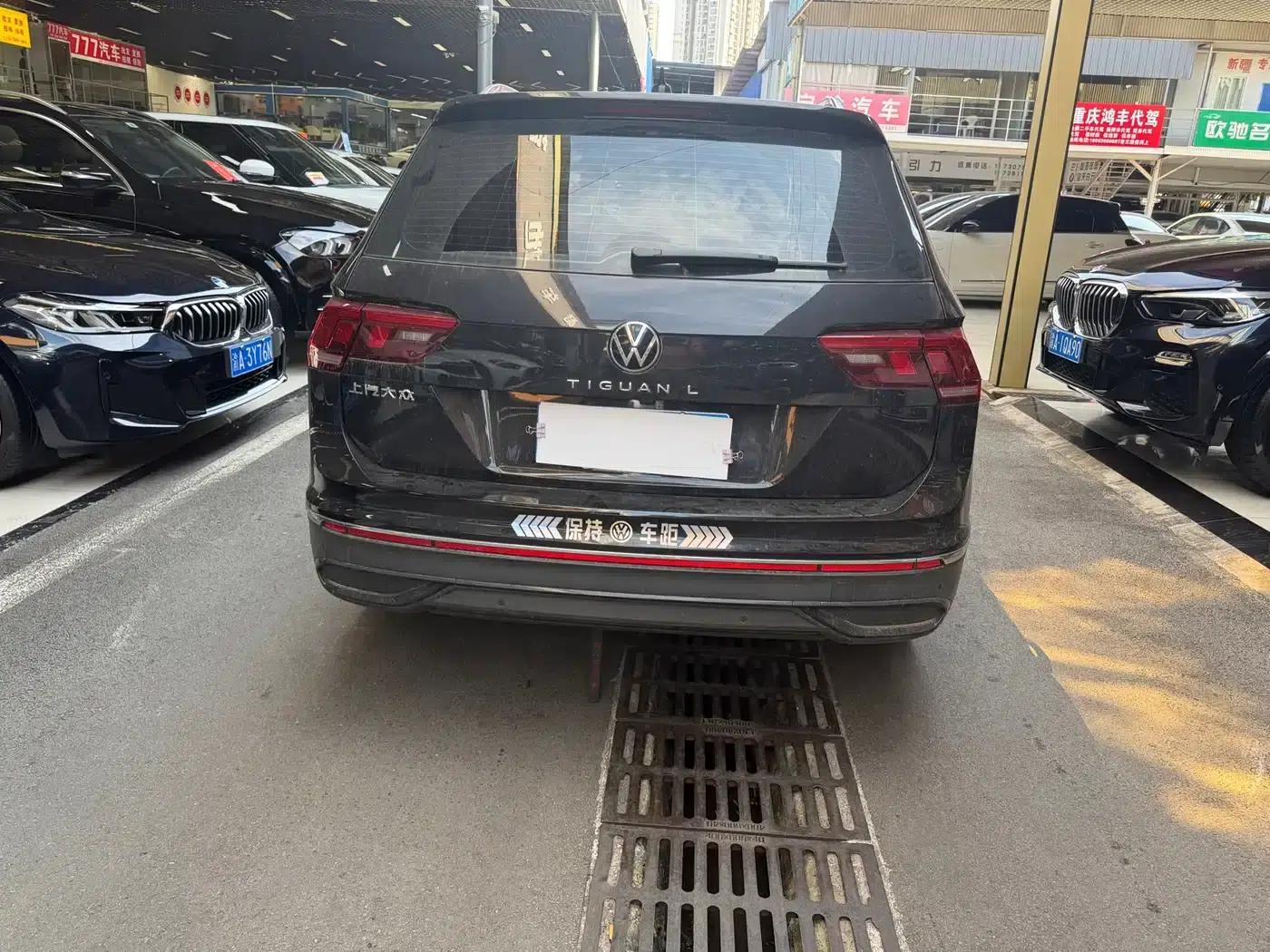 Tiguan L 2025 Outstanding Edition 300TSI Automatic 2WD Dragon Edition — миниатюра 6