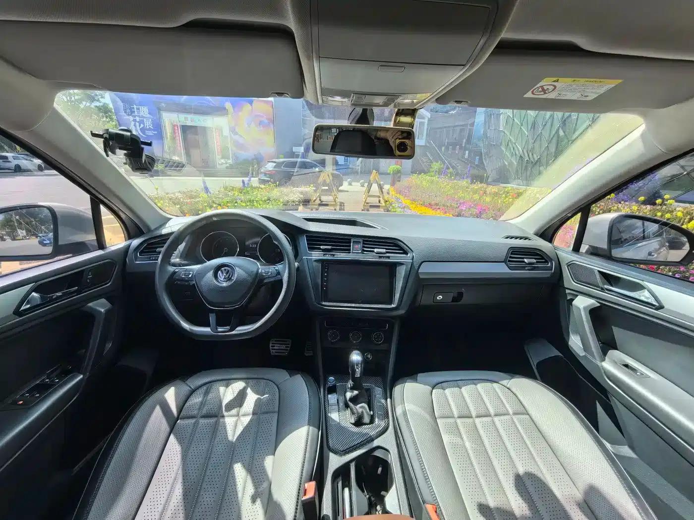 Tiguan L 2019 330TSI Automatic 2WD Fashion Edition (China VI Emission Standard) — миниатюра 11