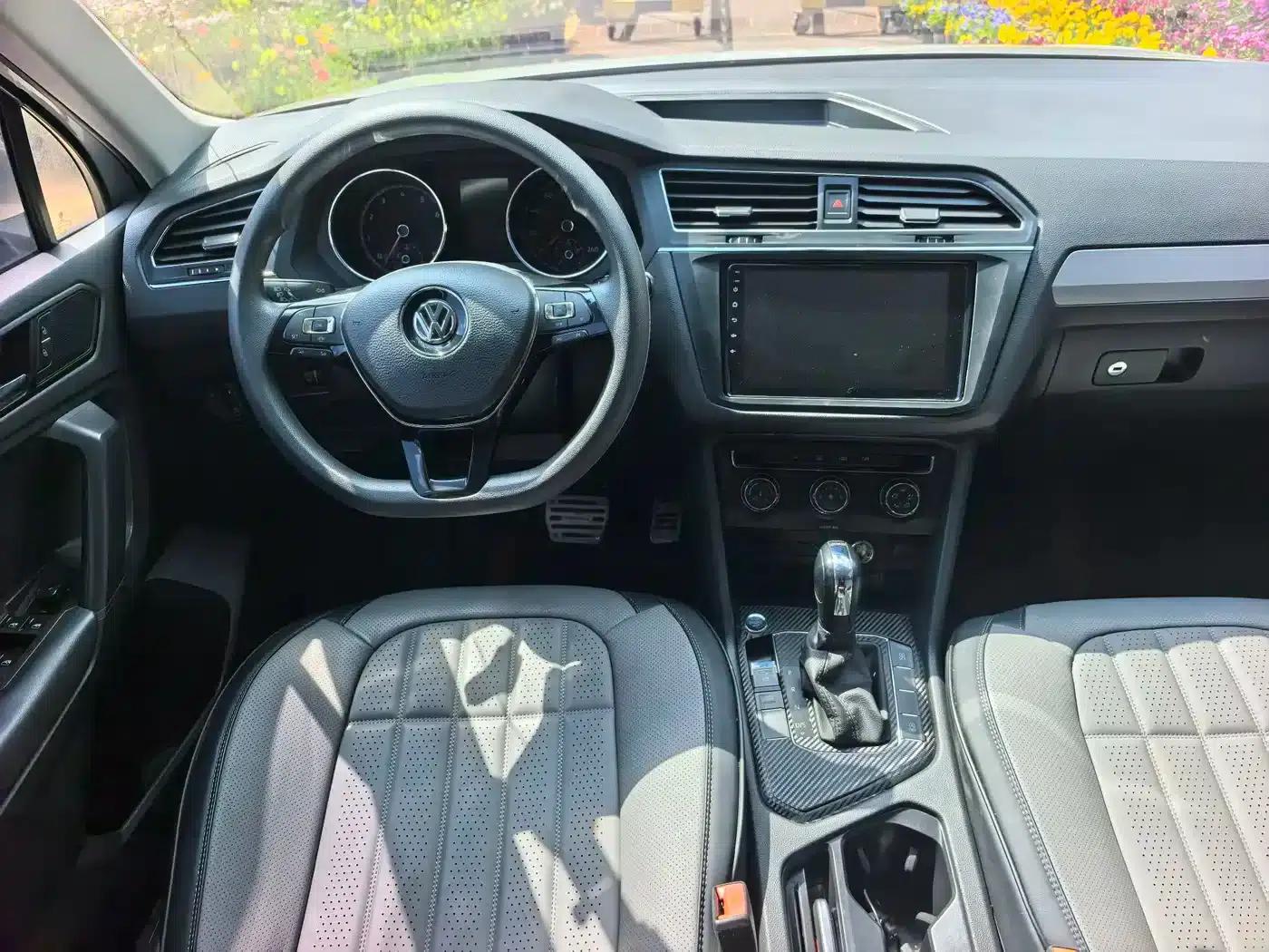 Tiguan L 2019 330TSI Automatic 2WD Fashion Edition (China VI Emission Standard) — миниатюра 14