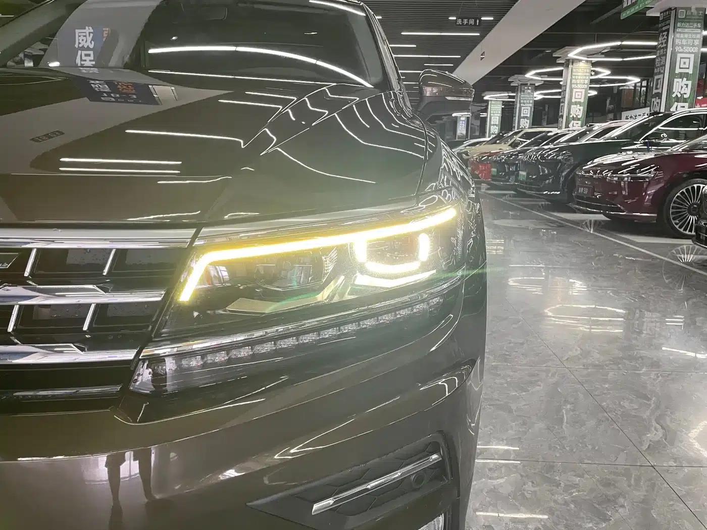 Tiguan L 2017 330TSI Automatic 2WD Flagship Edition — миниатюра 5
