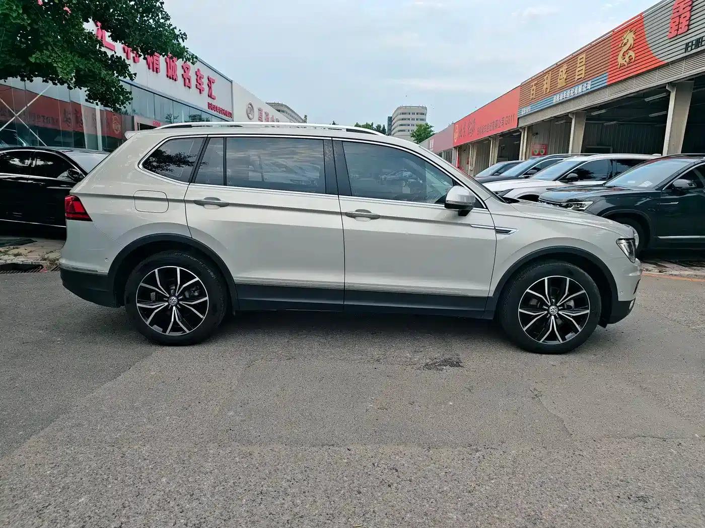Tiguan L 2019 330TSI Automatic 2WD Smart Luxury Edition (China VI Emission Standard) — миниатюра 10
