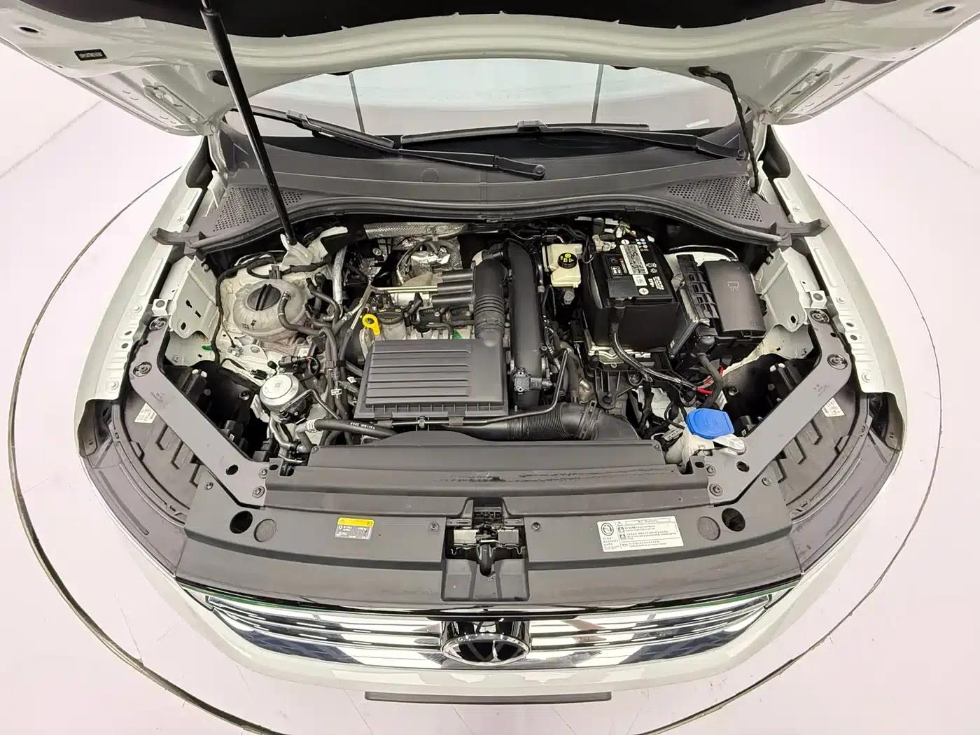 Tiguan L 2023 280TSI Automatic 2WD Trendy Limited Edition — миниатюра 8