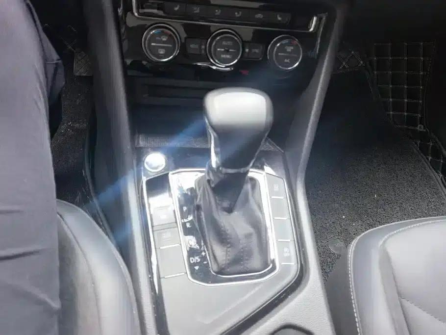 Tiguan L 2019 330TSI Automatic 2WD Panoramic Comfort Edition (China VI Emission Standard) — миниатюра 16