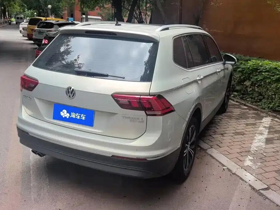 Tiguan L 2019 330TSI Automatic 2WD Panoramic Comfort Edition (China VI Emission Standard) — миниатюра 3